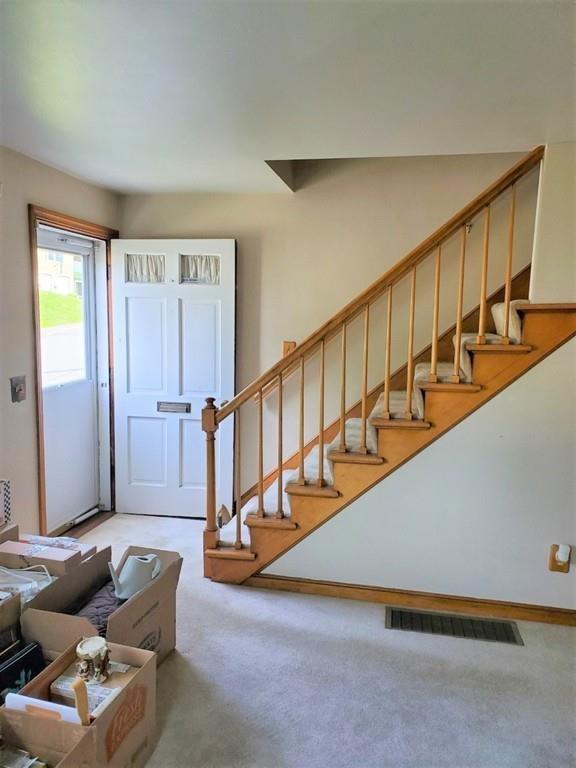 128 Old Charter Road Marlborough, MA 01752 - Photo 4 of 28 Gallery Image 4