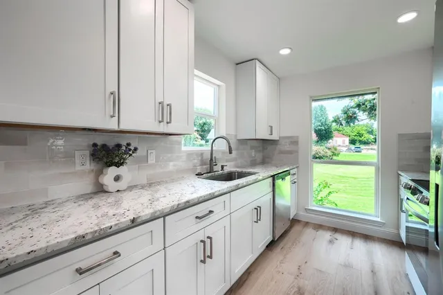 $375,000 | 3019 Lakeside Drive, Rockwall, TX 75087