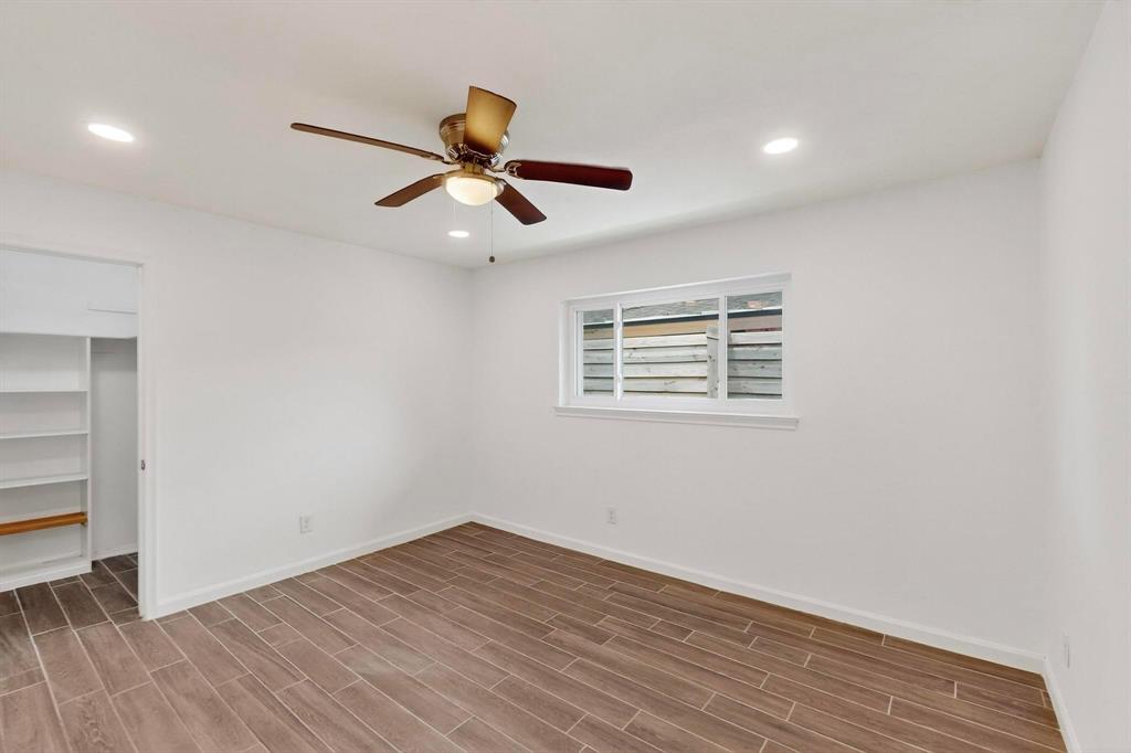 4857 Fallon Place Dallas, TX 75227 - Photo 11 of 19