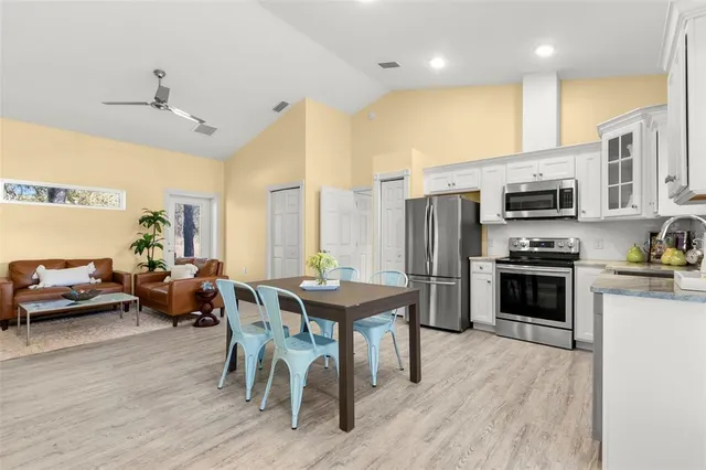 $799,900 | 19256 Hidden Oaks Drive, Brooksville, FL 34604