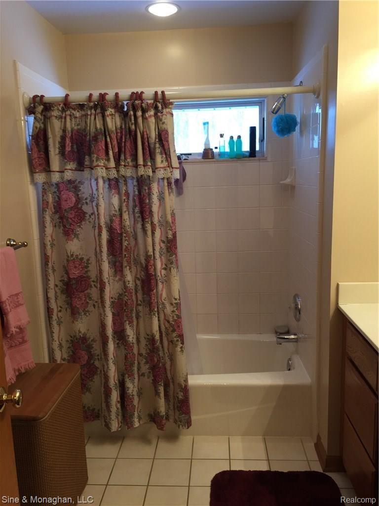 1135 South Bartlett Road St. Clair, MI 48079 - Photo 25 of 61 21.JPG