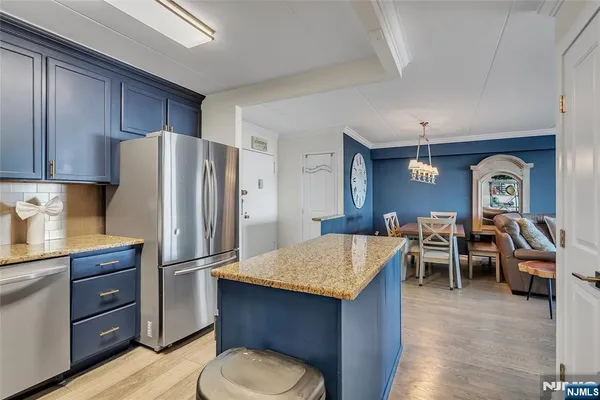 $425,000 | 250 Gorge Road, Unit 21B, Cliffside Park, NJ 07010