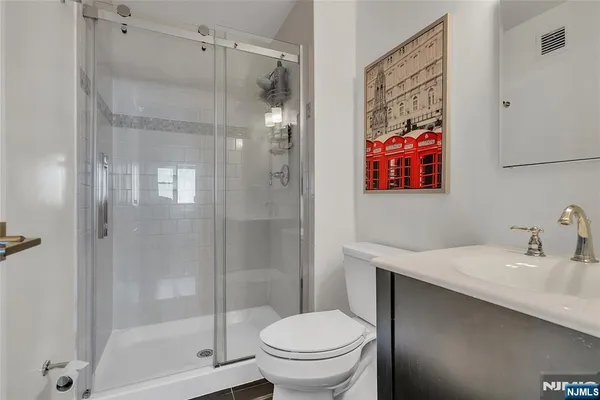 $425,000 | 250 Gorge Road, Unit 21B, Cliffside Park, NJ 07010