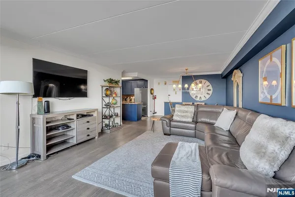 $425,000 | 250 Gorge Road, Unit 21B, Cliffside Park, NJ 07010