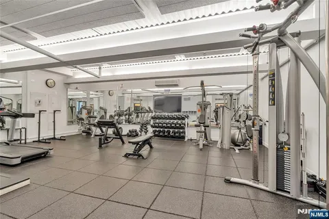 $425,000 | 250 Gorge Road, Unit 21B, Cliffside Park, NJ 07010