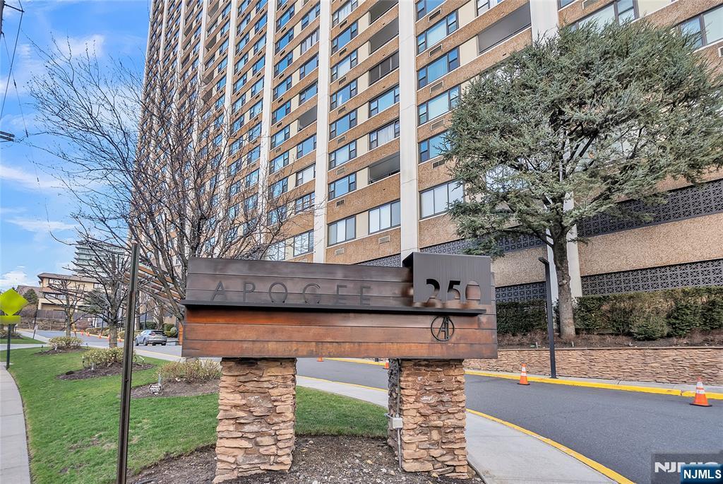 250 Gorge Road, Unit 21B Cliffside Park, NJ 07010 - Photo 37 of 37 a view of a building with garden