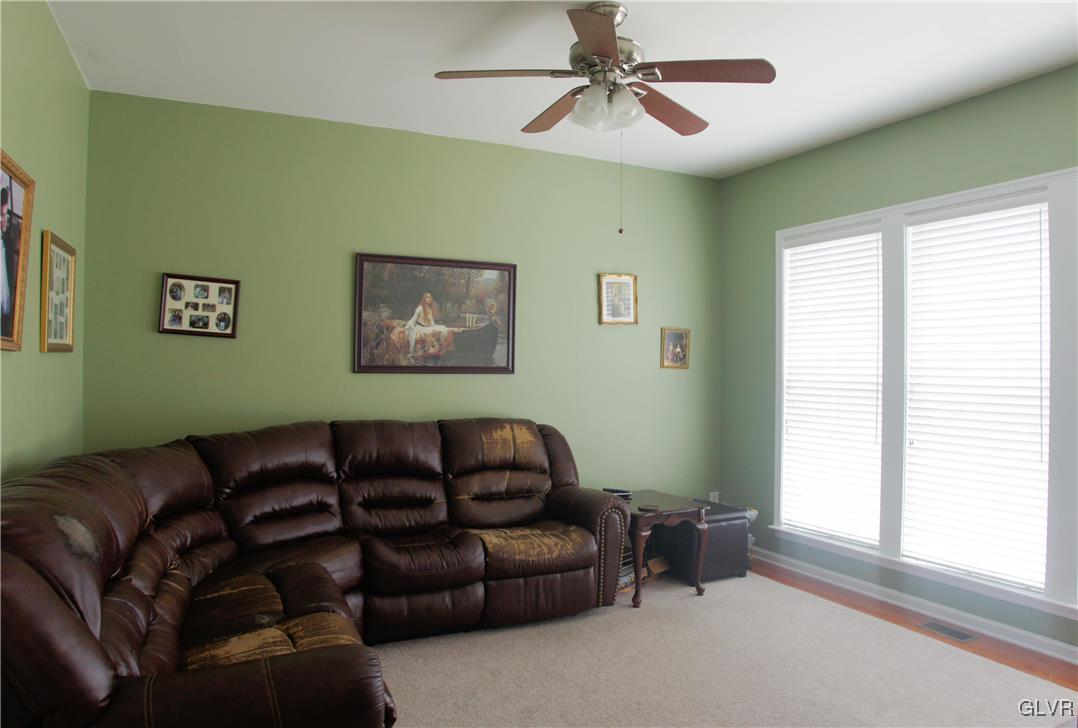 1677 Falls Road Breinigsville, PA 18031 - Photo 11 of 20 Gallery Image 11