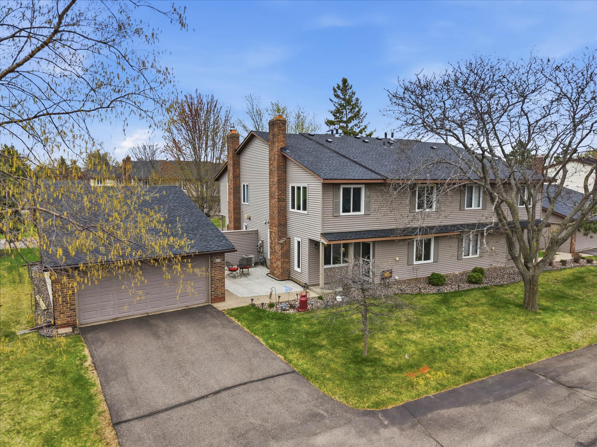 4702 Grenada Point Eagan, MN 55122 - Photo 24 of 34