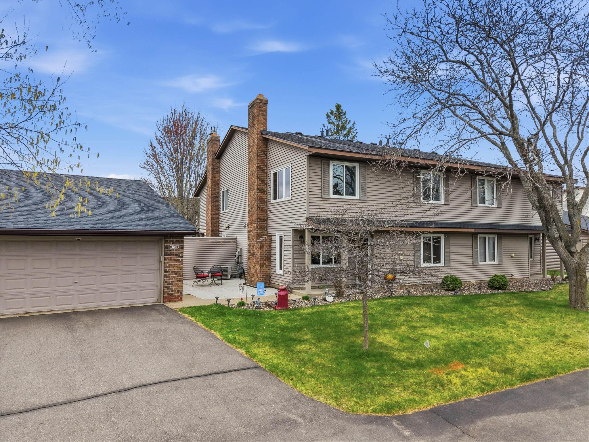 4702 Grenada Point Eagan, MN 55122 - Photo 27 of 34