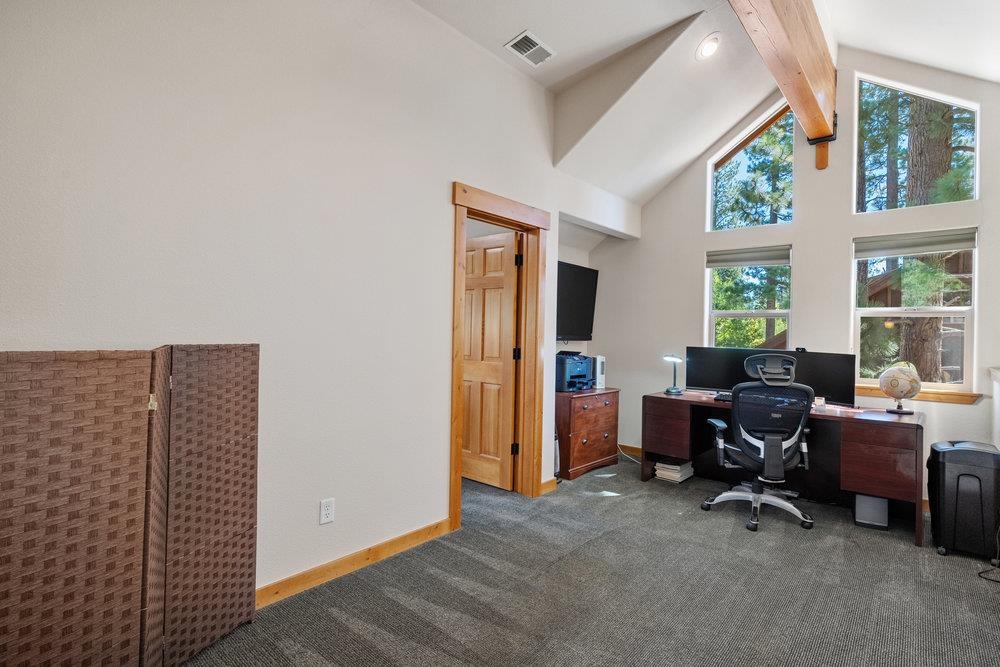 10143 Colton Creek Road Truckee, CA 96161 - Photo 19 of 26 Gallery Image 19