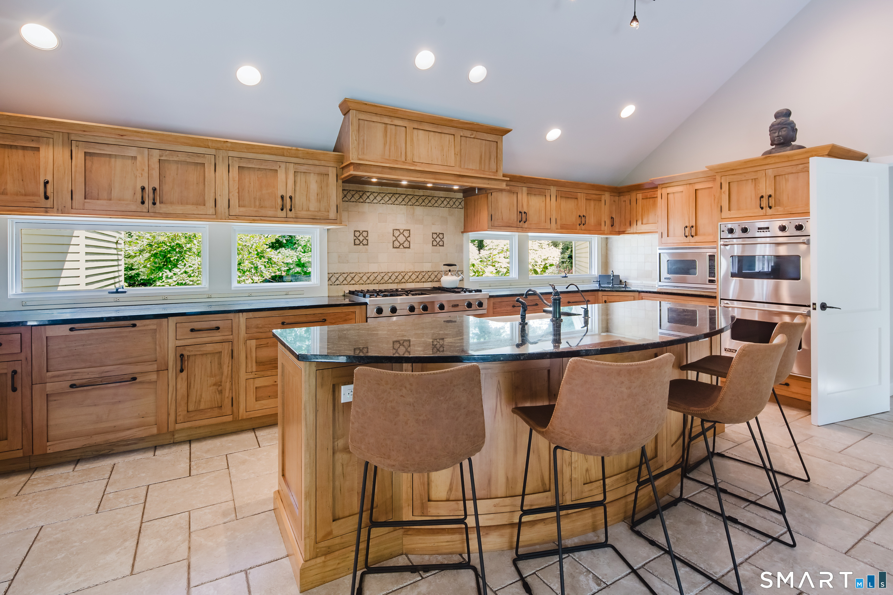 3 Ridge Road Weston, CT 06883 - Photo 15 of 25