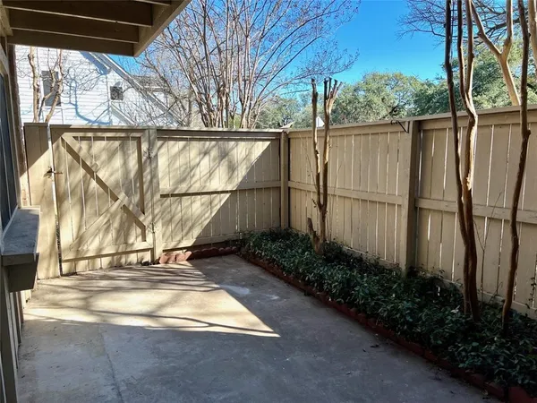 $1,450 | 8340 Fathom Circle, Unit 103, Austin, TX 78750