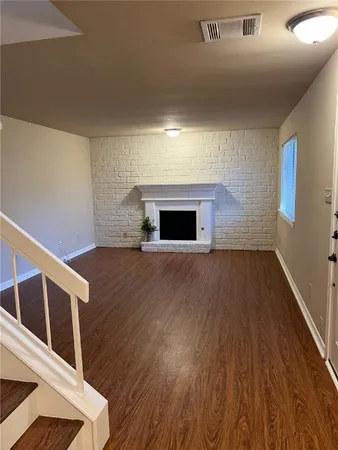 $1,450 | 8340 Fathom Circle, Unit 103, Austin, TX 78750