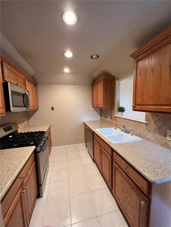 $1,450 | 8340 Fathom Circle, Unit 103, Austin, TX 78750