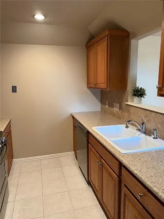 $1,450 | 8340 Fathom Circle, Unit 103, Austin, TX 78750