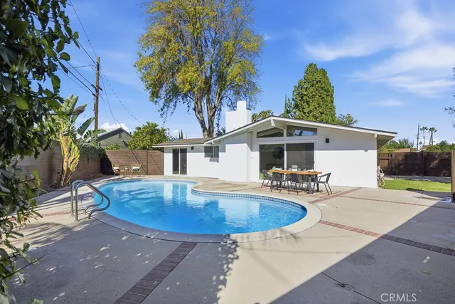 $998,000 | 20414 Haynes Street, Winnetka, CA 91306