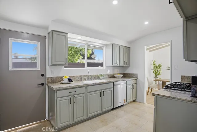 $998,000 | 20414 Haynes Street, Winnetka, CA 91306