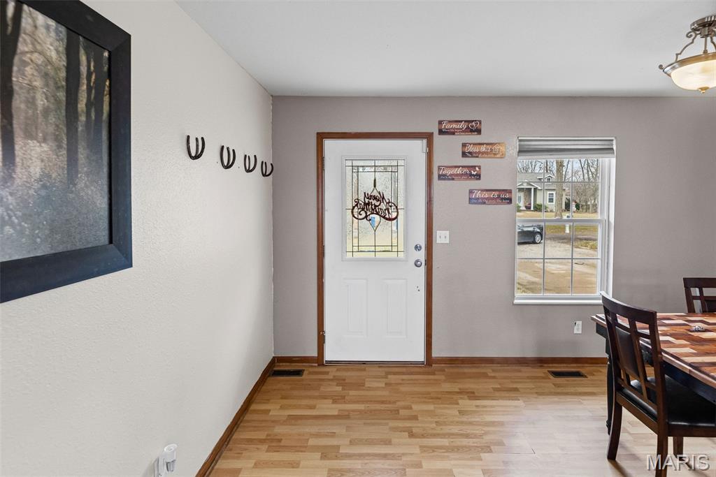 507 North Shirley Street Worden, IL 62097 - Photo 12 of 51