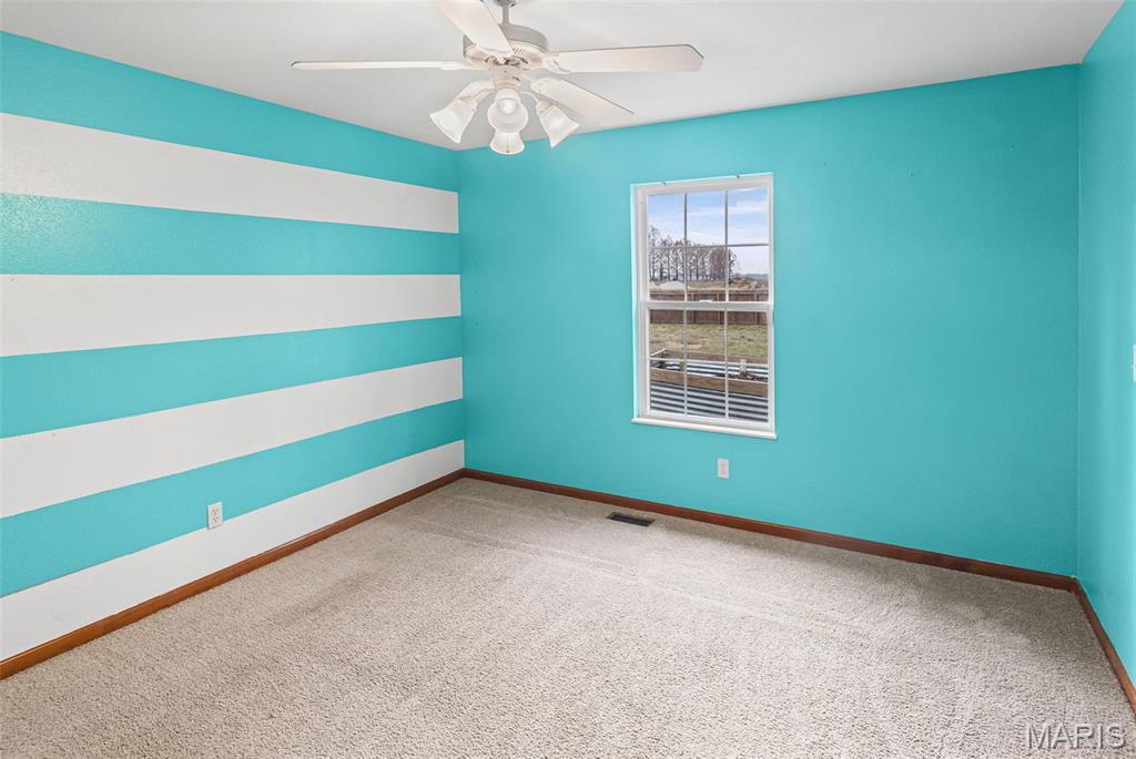 507 North Shirley Street Worden, IL 62097 - Photo 32 of 51