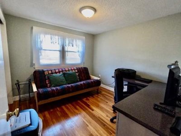 131 Mishawum Road Woburn, MA 01801 - Photo 18 of 34 Gallery Image 18