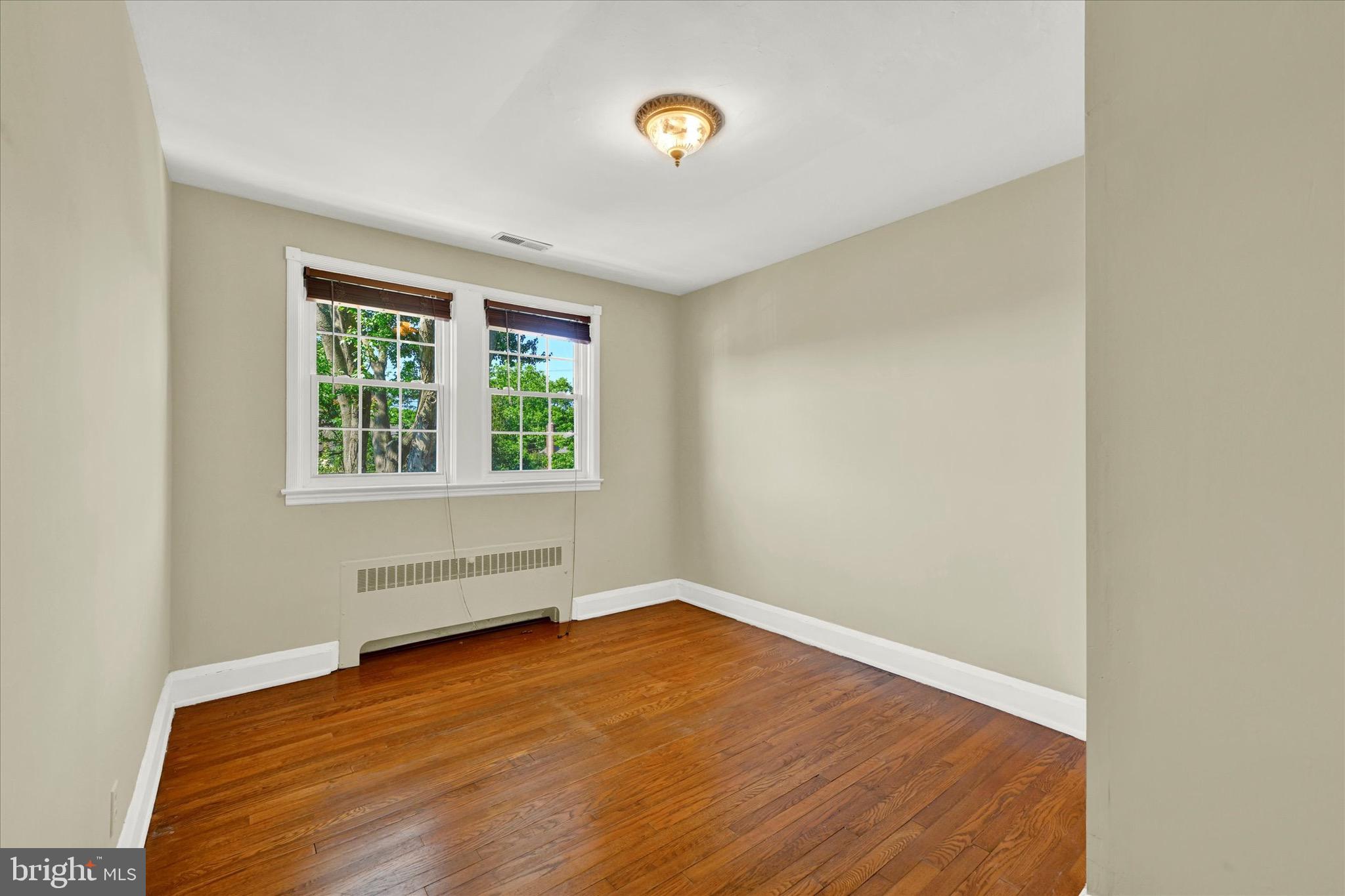 425 Dumbarton Road Baltimore, MD 21212 - Photo 18 of 52