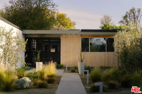 $13,999 | 13025 Addison Street, Sherman Oaks, CA 91423