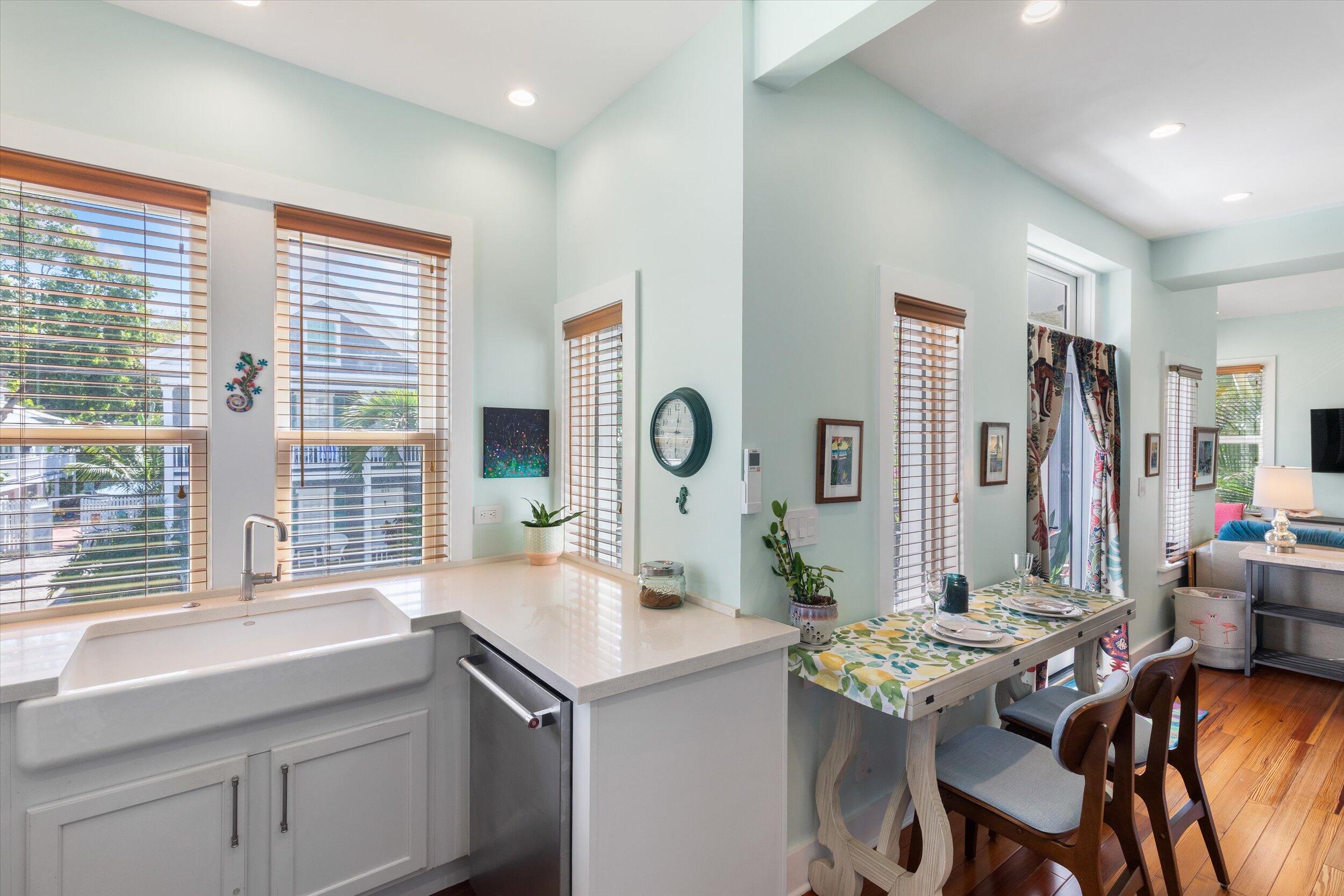 617 Fleming Street, Unit 4 Key West, FL 33040 - Photo 21 of 43 16-016