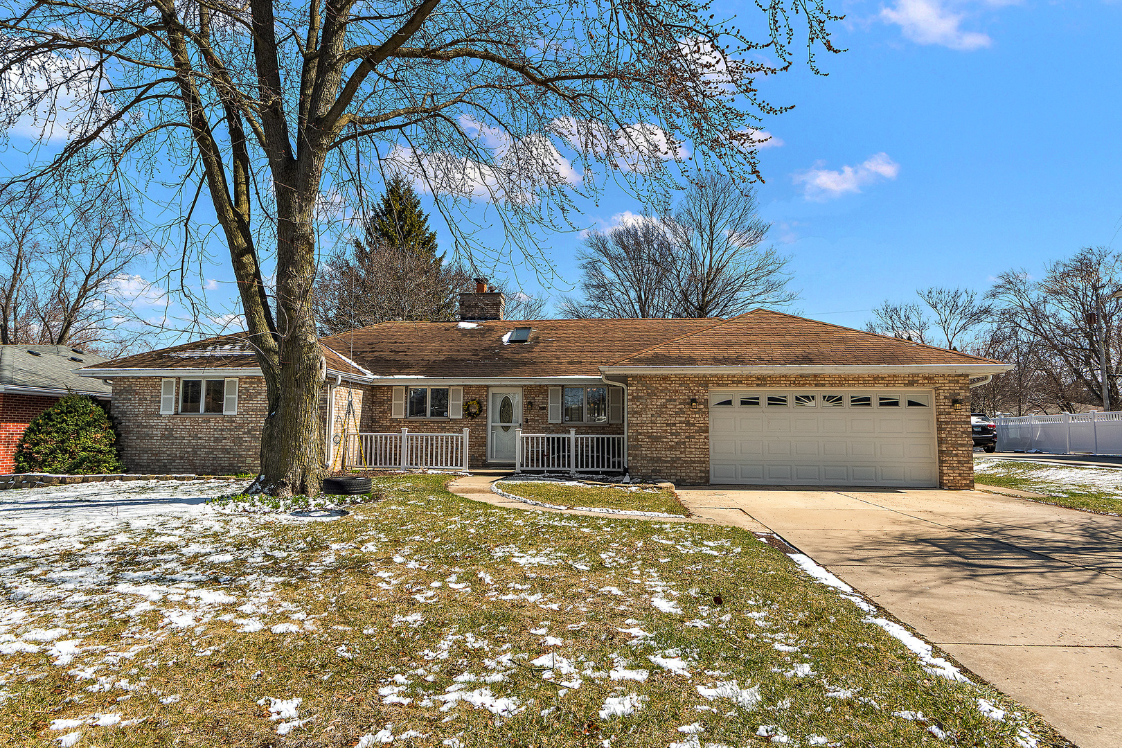 115 Center Road Frankfort, IL 60423 - Photo 2 of 36