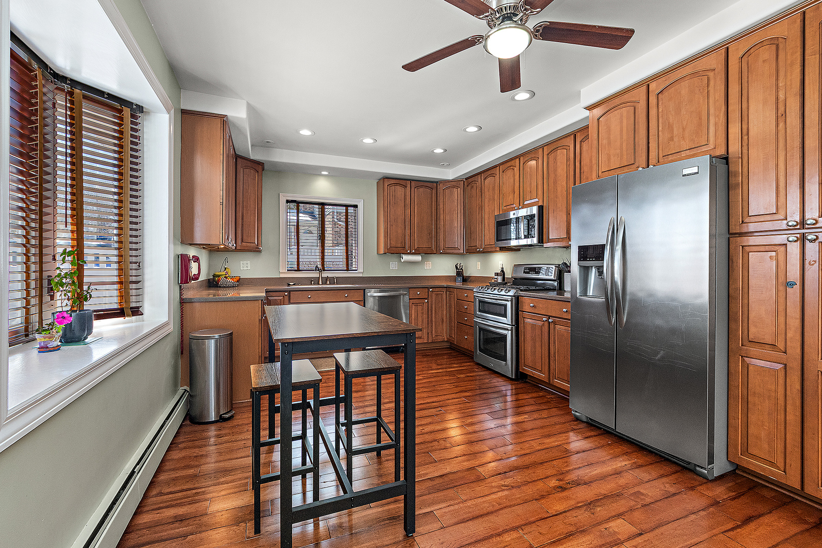 115 Center Road Frankfort, IL 60423 - Photo 8 of 36