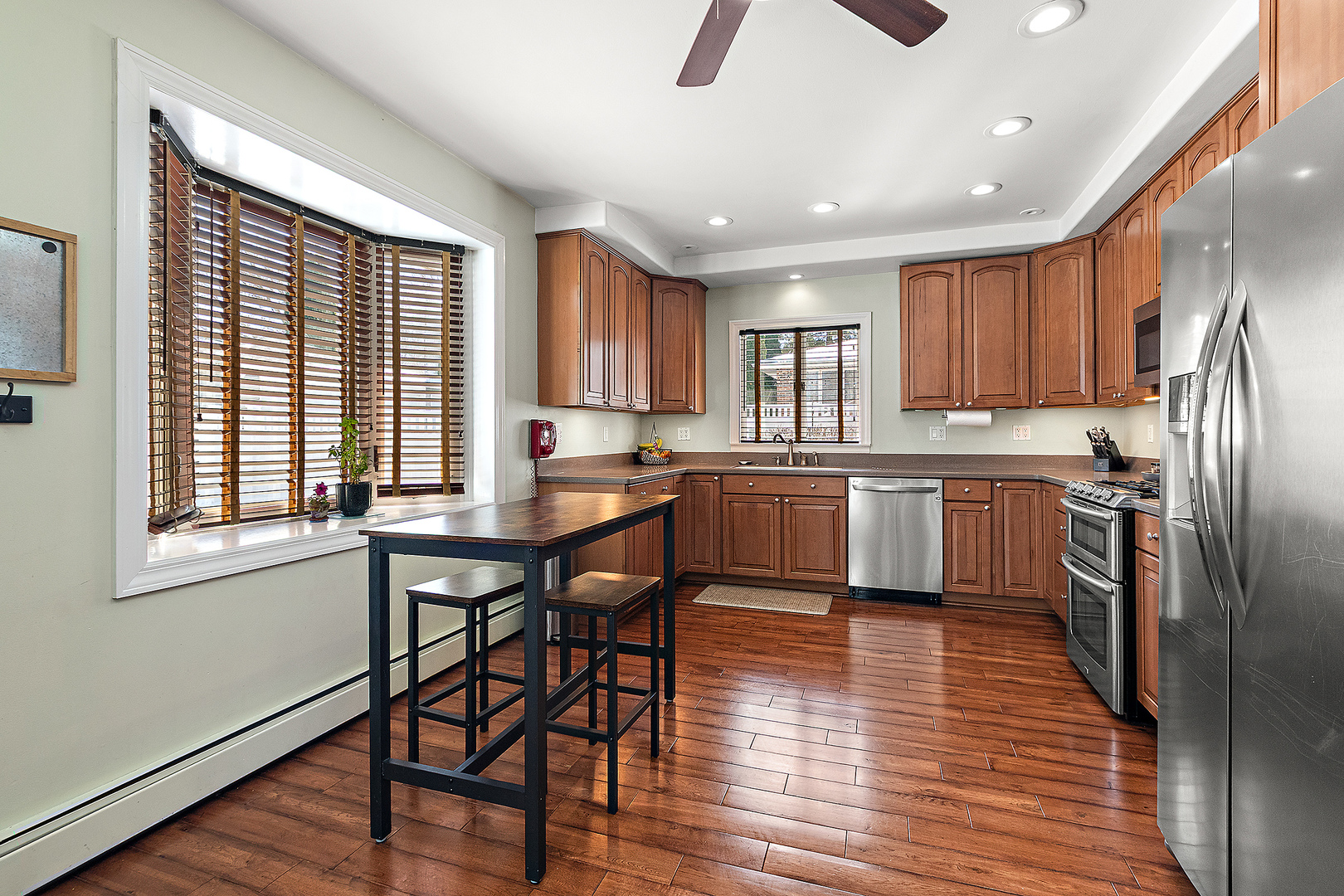 115 Center Road Frankfort, IL 60423 - Photo 9 of 36