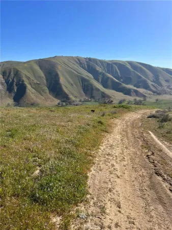 $450,000 | 0 Lebec, Lebec, CA 93243