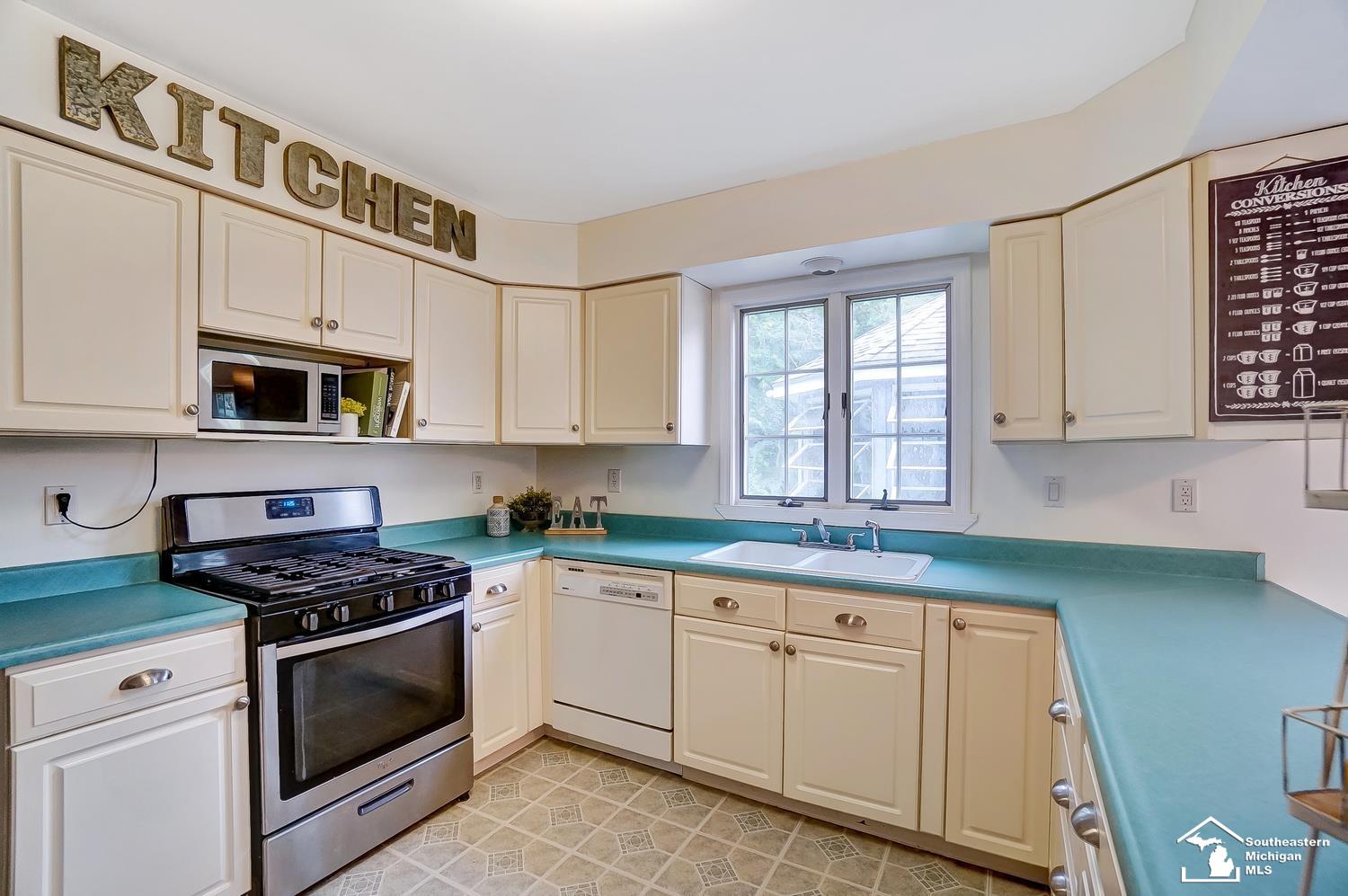 13125 Maxwell Road Carleton, MI 48117 - Photo 22 of 59