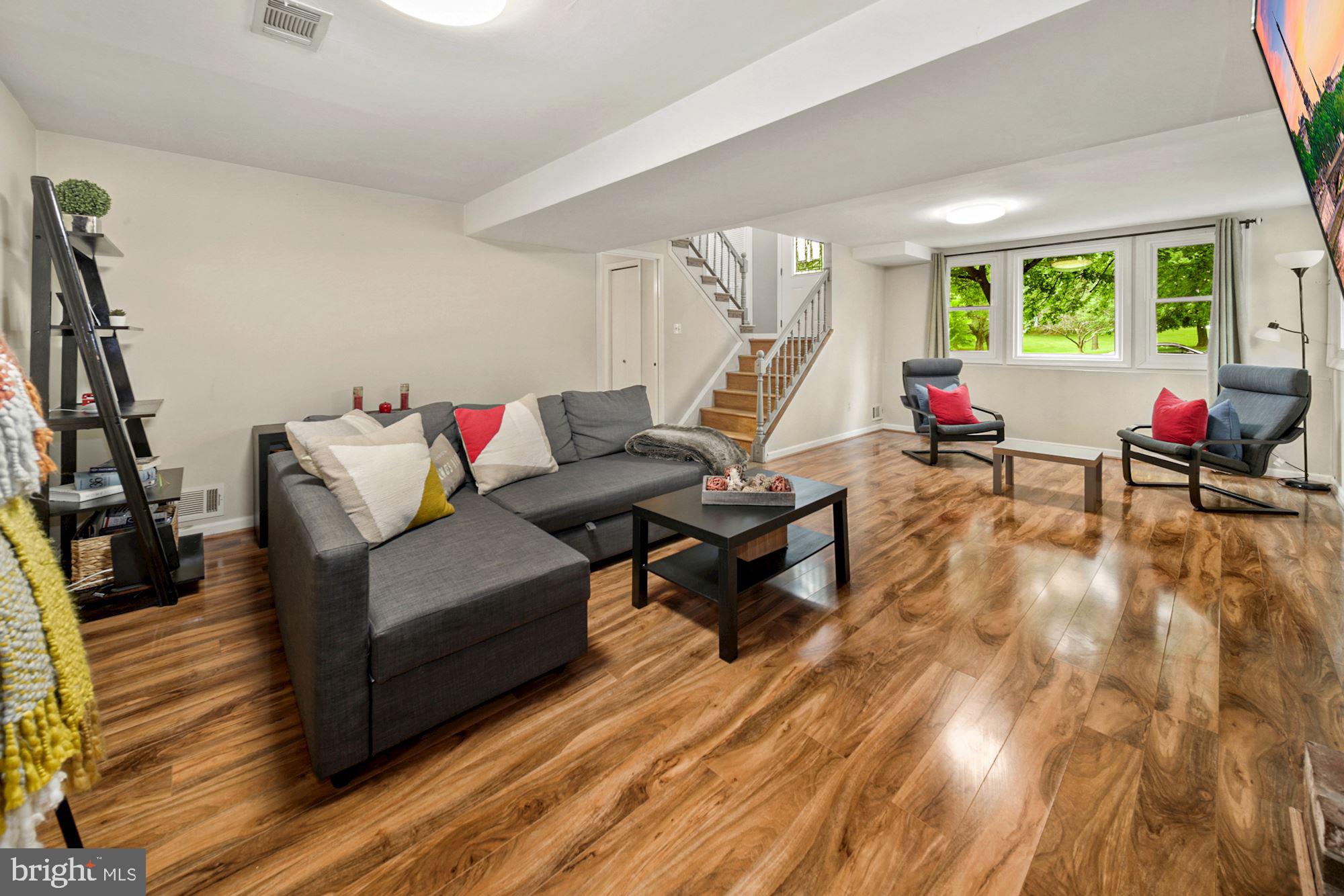 1913 Queensguard Road Silver Spring, MD 20906 - Photo 19 of 37