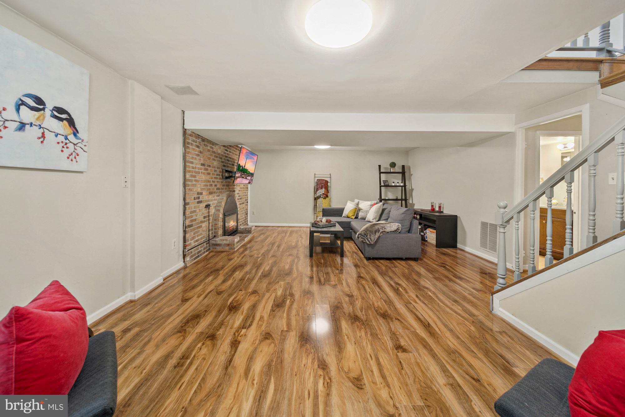1913 Queensguard Road Silver Spring, MD 20906 - Photo 21 of 37