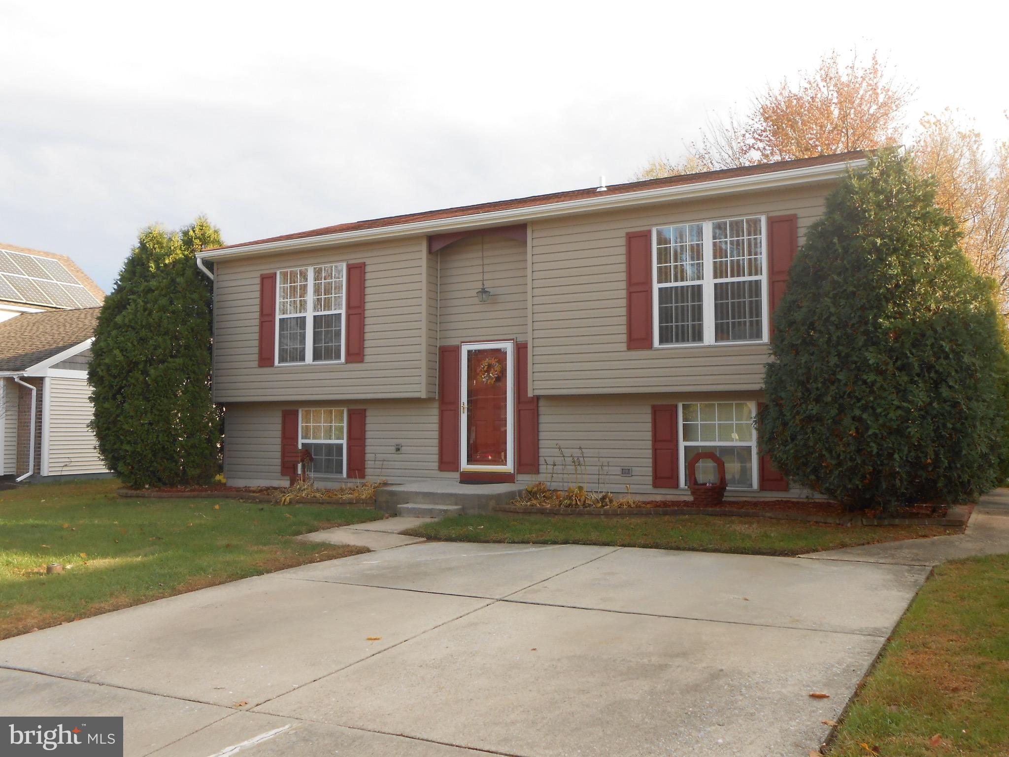 7121 Oliver Beach Road Baltimore, MD 21220 - Photo 21 of 25 2-CAR PARKING PAD