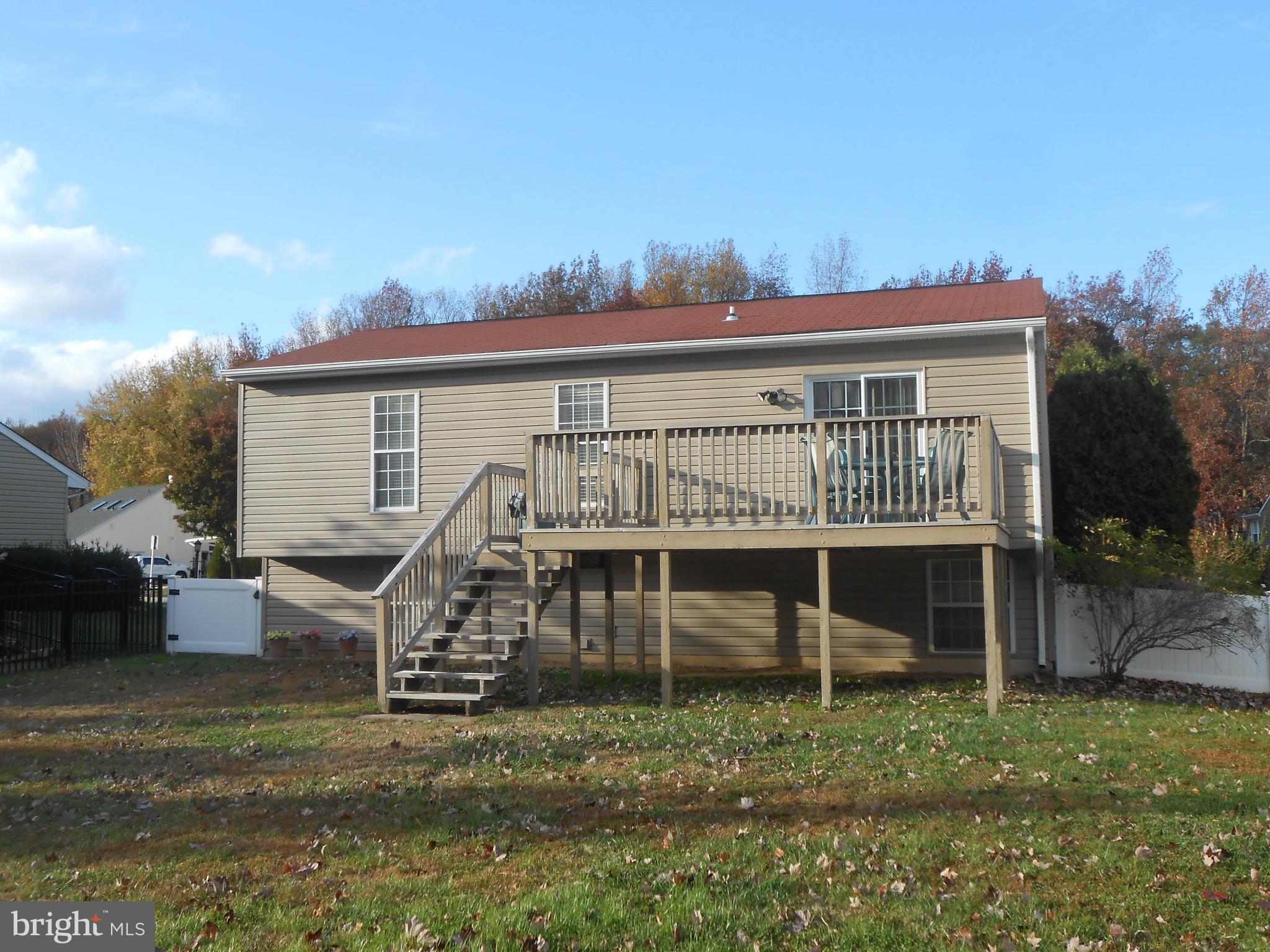 7121 Oliver Beach Road Baltimore, MD 21220 - Photo 9 of 25