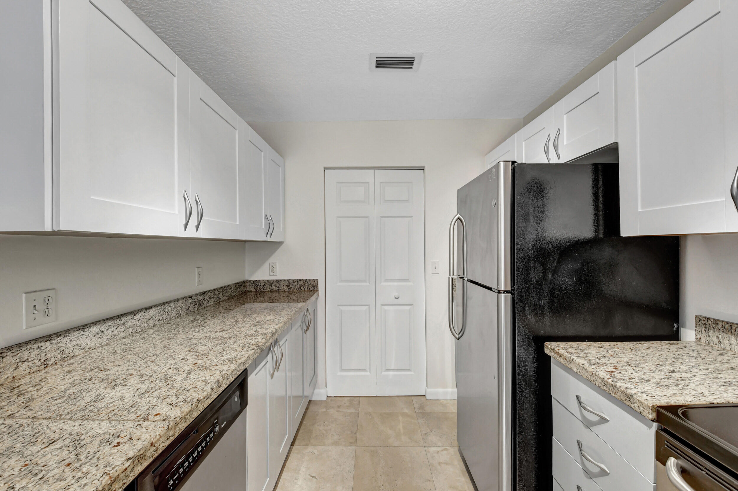 3153 Clint Moore Road, Unit 202 Boca Raton, FL 33496 - Photo 15 of 49 30_dsc_9994