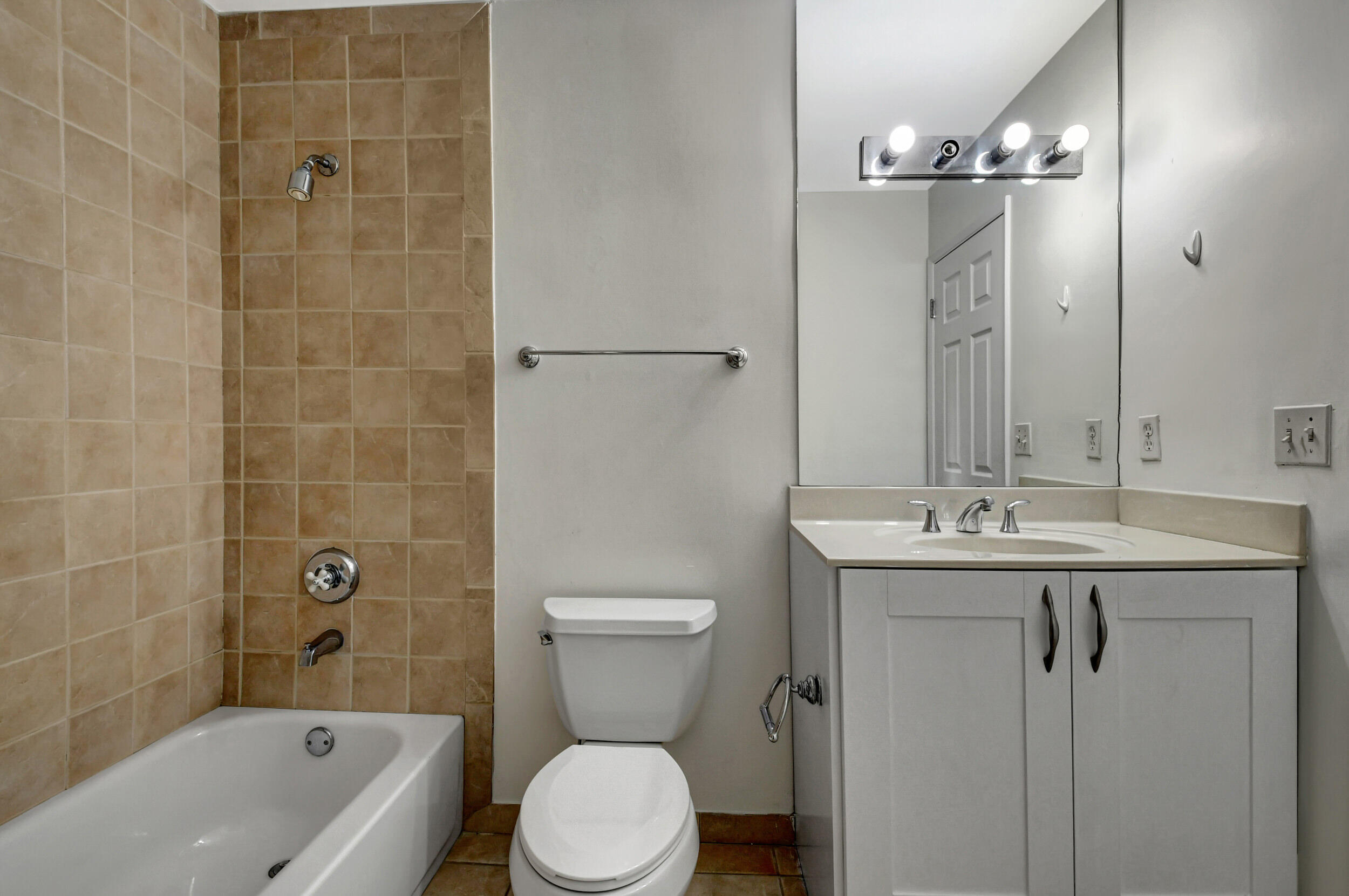 3153 Clint Moore Road, Unit 202 Boca Raton, FL 33496 - Photo 19 of 49 34_dsc_10001 (3)