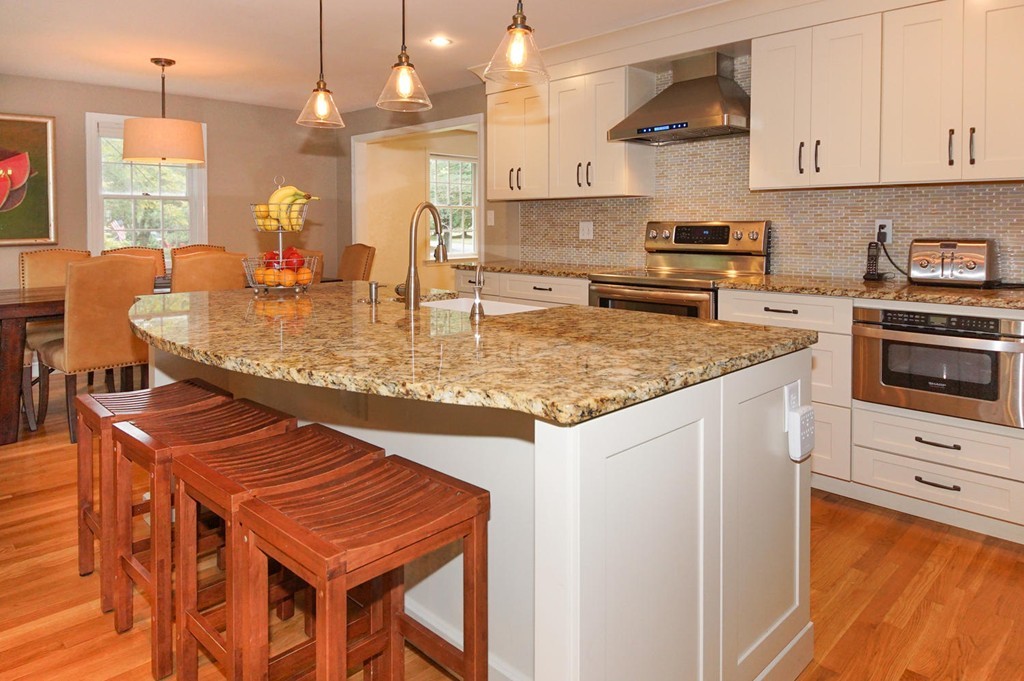 27 Griscom Road Sudbury, MA 01776 - Photo 3 of 27