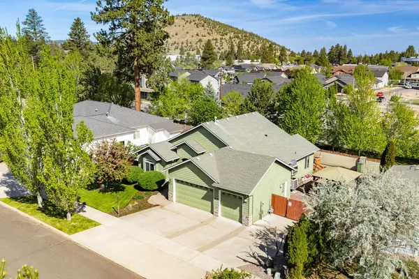 $729,000 | 209 Southeast Soft Tail Drive, Bend, OR 97702