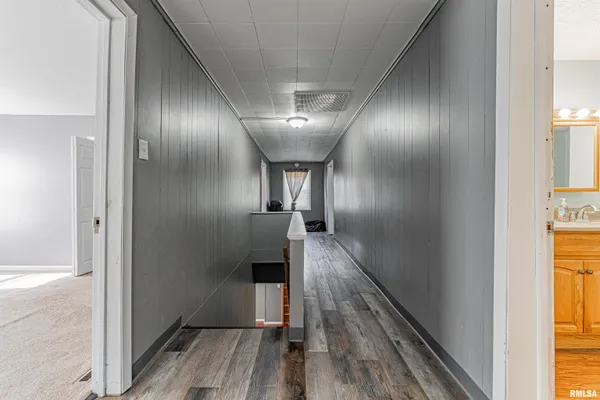 $107,000 | 207 North Lafayette Street, Mount Pulaski, IL 62548