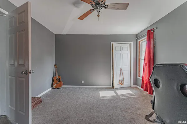 $107,000 | 207 North Lafayette Street, Mount Pulaski, IL 62548