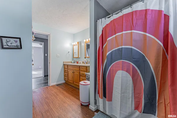 $107,000 | 207 North Lafayette Street, Mount Pulaski, IL 62548