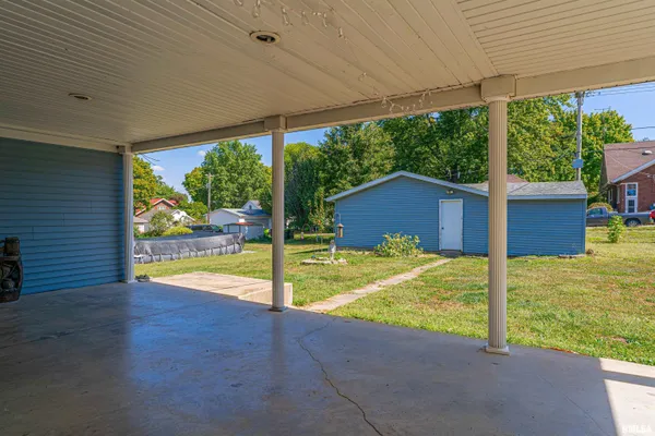 $107,000 | 207 North Lafayette Street, Mount Pulaski, IL 62548