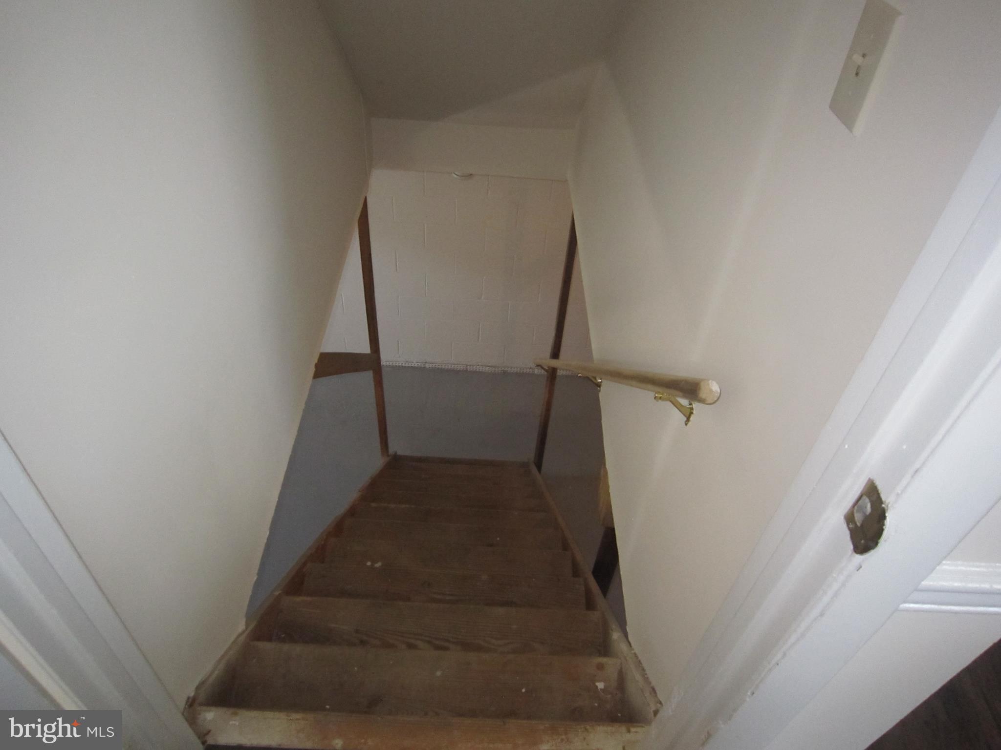 83 Trevanion Road Taneytown, MD 21787 - Photo 22 of 28 a view of entryway