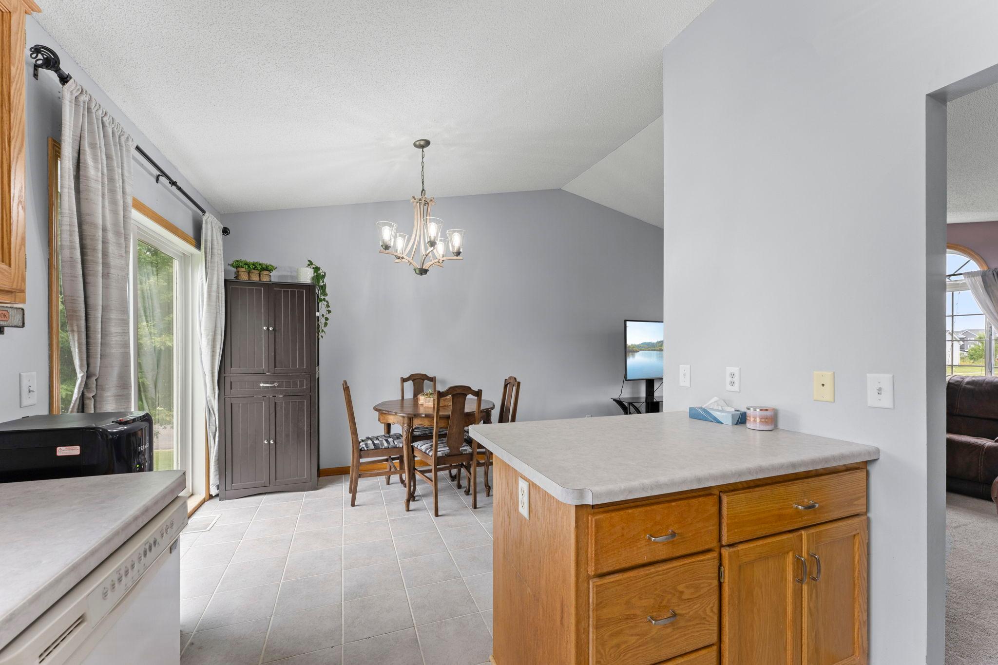 2033 Joe's Lake Road Cambridge, MN 55008 - Photo 20 of 61 Gallery Image 20