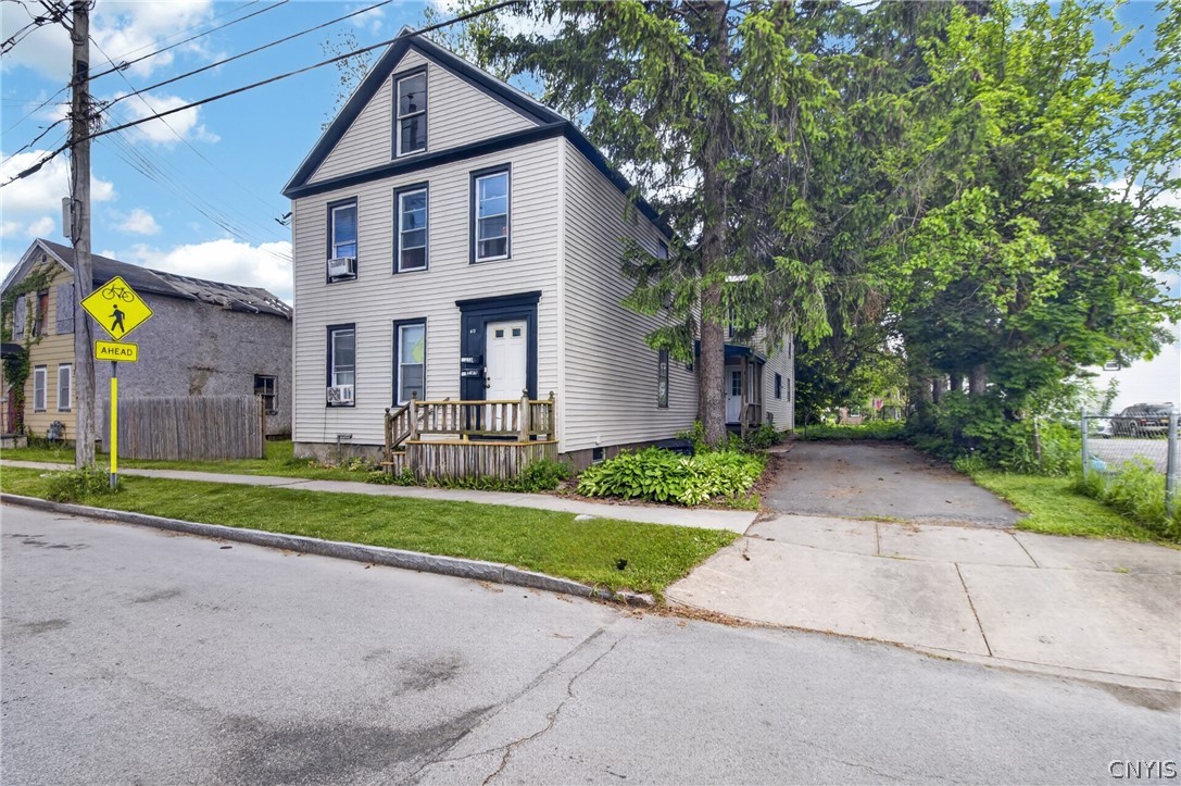 613 Spring Street Utica, NY 13502 - Photo 3 of 16