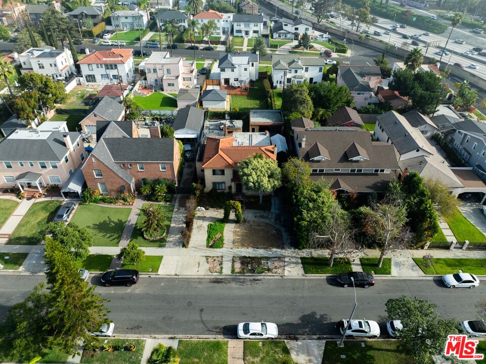 2208 Virginia Road Los Angeles, CA 90016 - Photo 5 of 8 an aerial view of multiple house