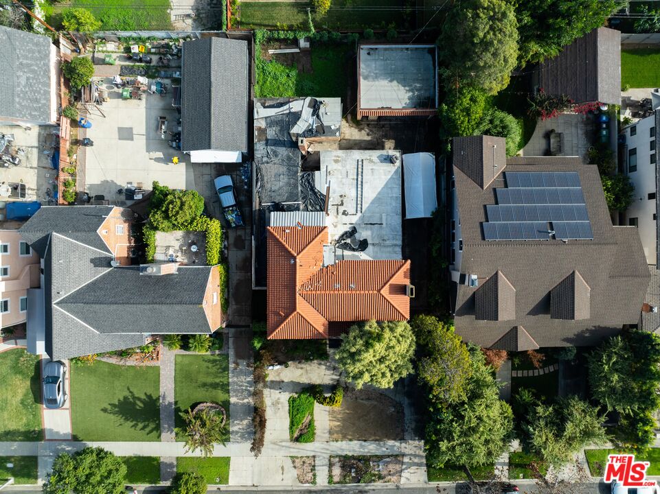 2208 Virginia Road Los Angeles, CA 90016 - Photo 7 of 8 an aerial view of multiple house