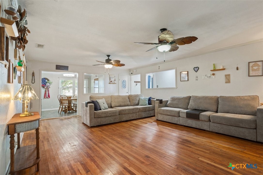18509 North Elm Loop Temple, TX 76501 - Photo 10 of 33 Gallery Image 10